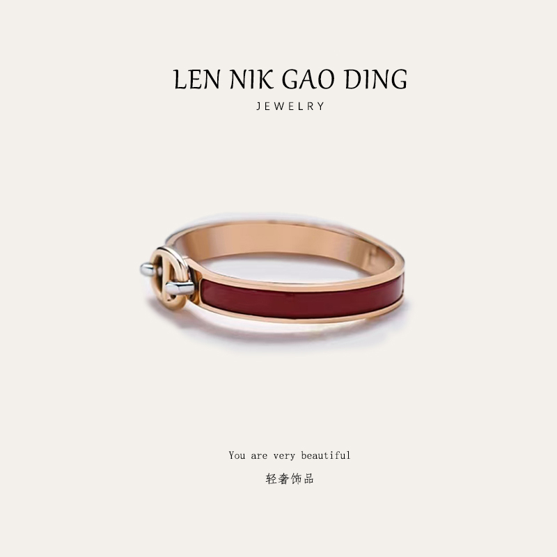 【林楠专属】LENNIK 轻奢椭圆猪猪手镯