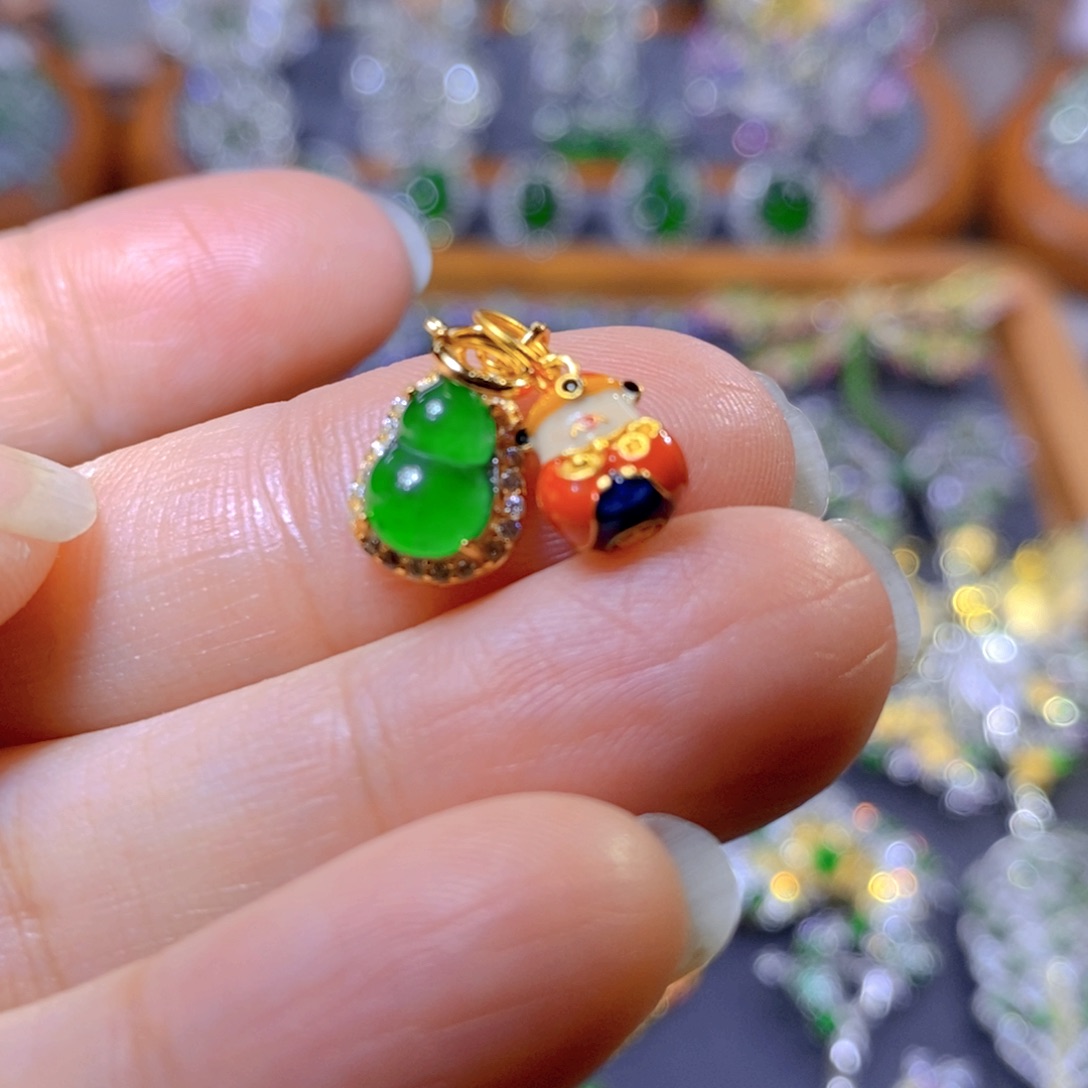 翡翠颈饰银S925镶嵌多样性发其一