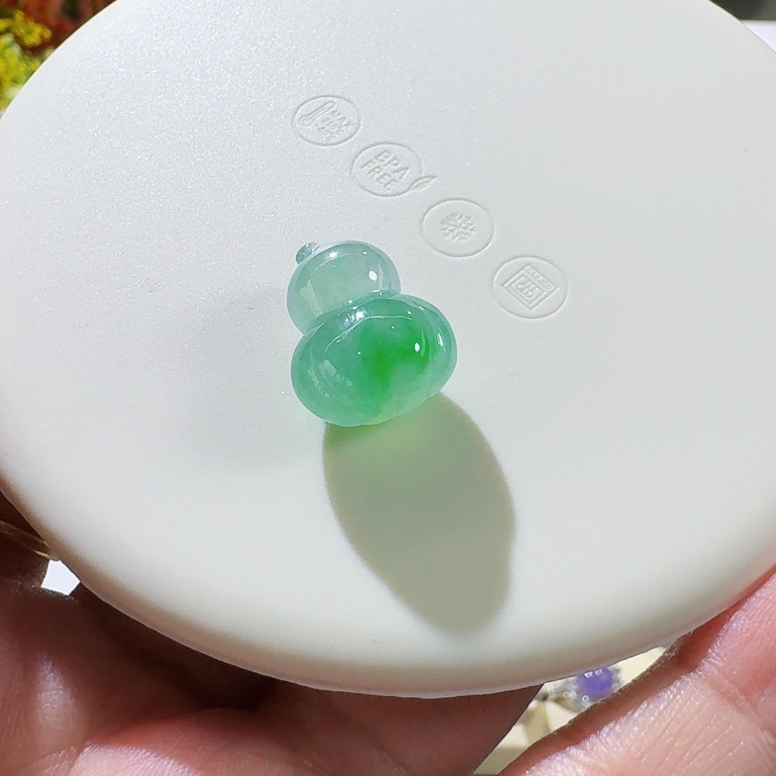 定制翡翠未镶嵌裸石