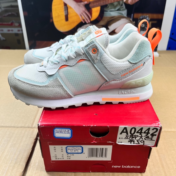 A0442 NEW BALANCE WL574ISC 37码运动鞋直播微瑕疵 无售后