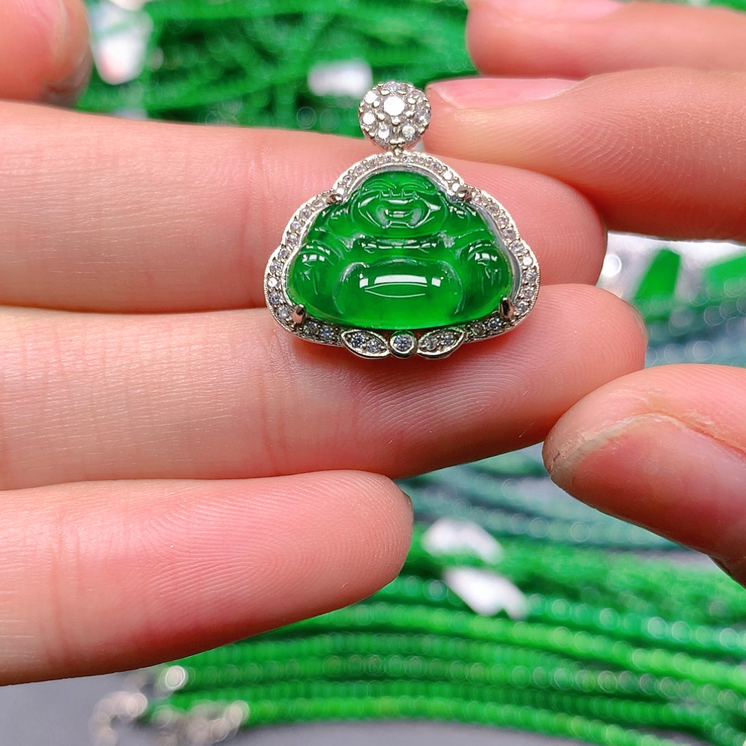 翡翠手串未镶嵌天然翡翠