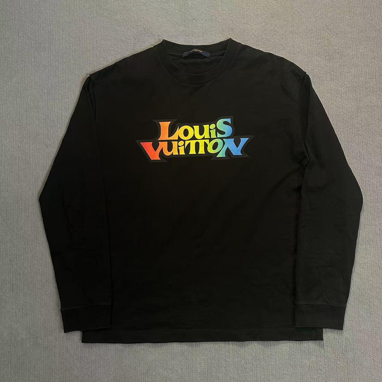 LV路易威登/黑色长袖T恤/S码/准新