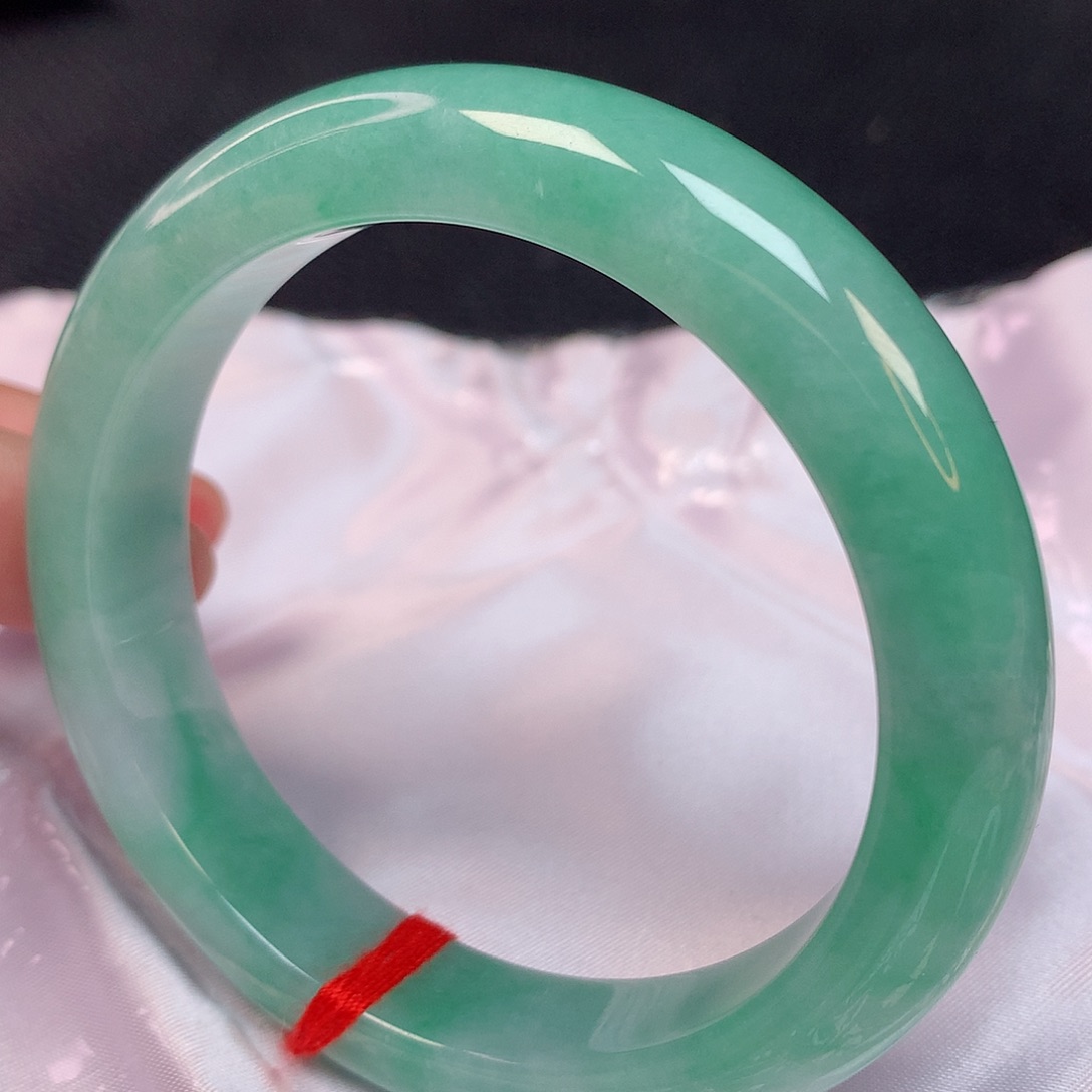 翡翠手镯未镶嵌58 翡翠手镯