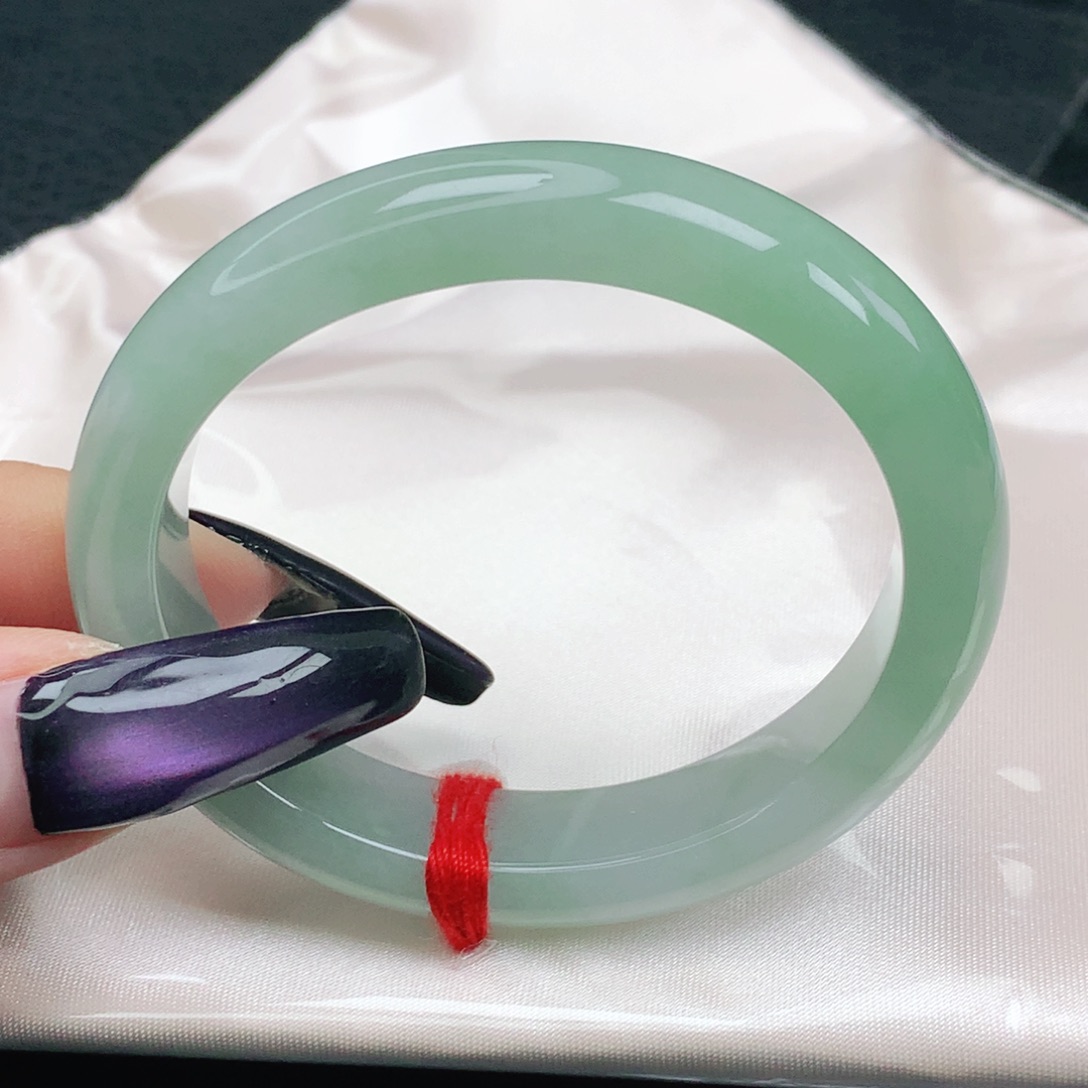 未镶嵌手镯翡翠翡翠51.6冰胶润果绿渐变贵妃