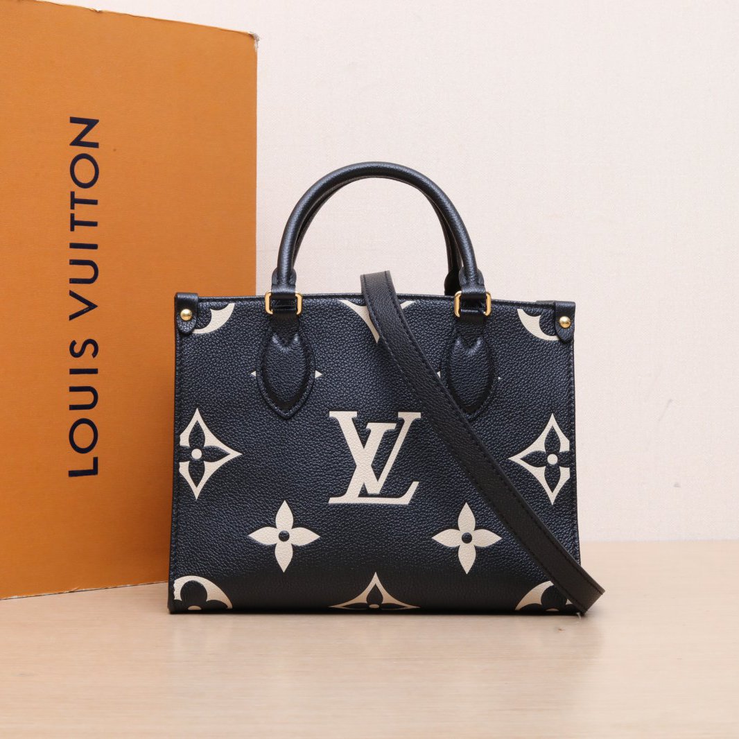 95新 LouisVuitton/路易威登 【娇Onthego25黑白皮革C芯片 377690