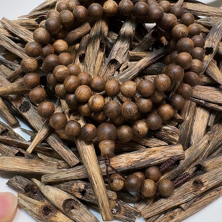 欧***）沉香碎屑沉香海南金丝油黄棋树心油醇化老香24.6克