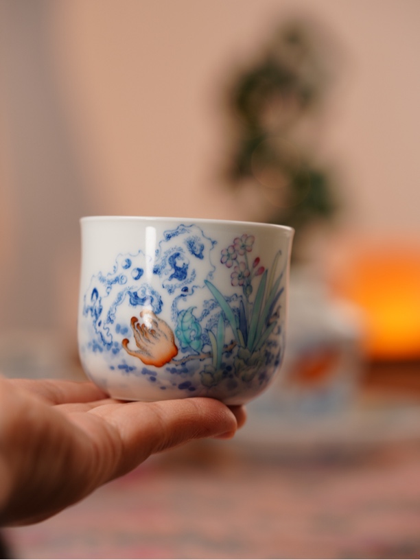 望玉斗彩水仙花杯