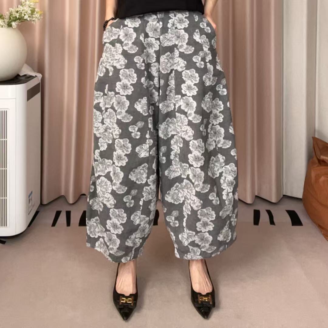 2025灰玫瑰阔腿裤半松紧腰复古慵懒风垂感透气宽松时尚薄款提花