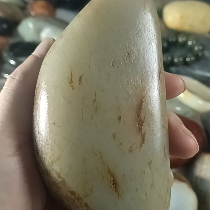 和田玉（糖玉）未镶嵌摆件