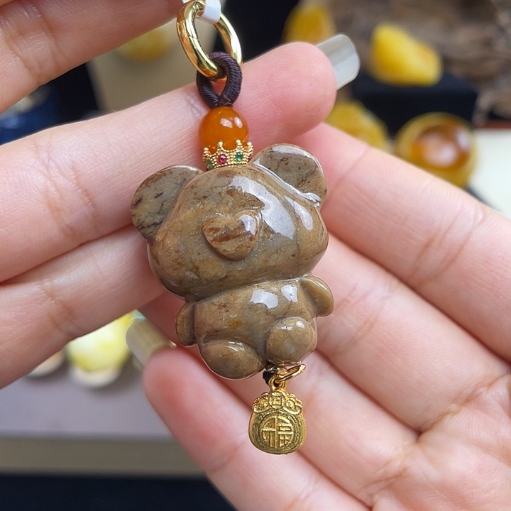 琥珀未镶嵌珠宝奇石