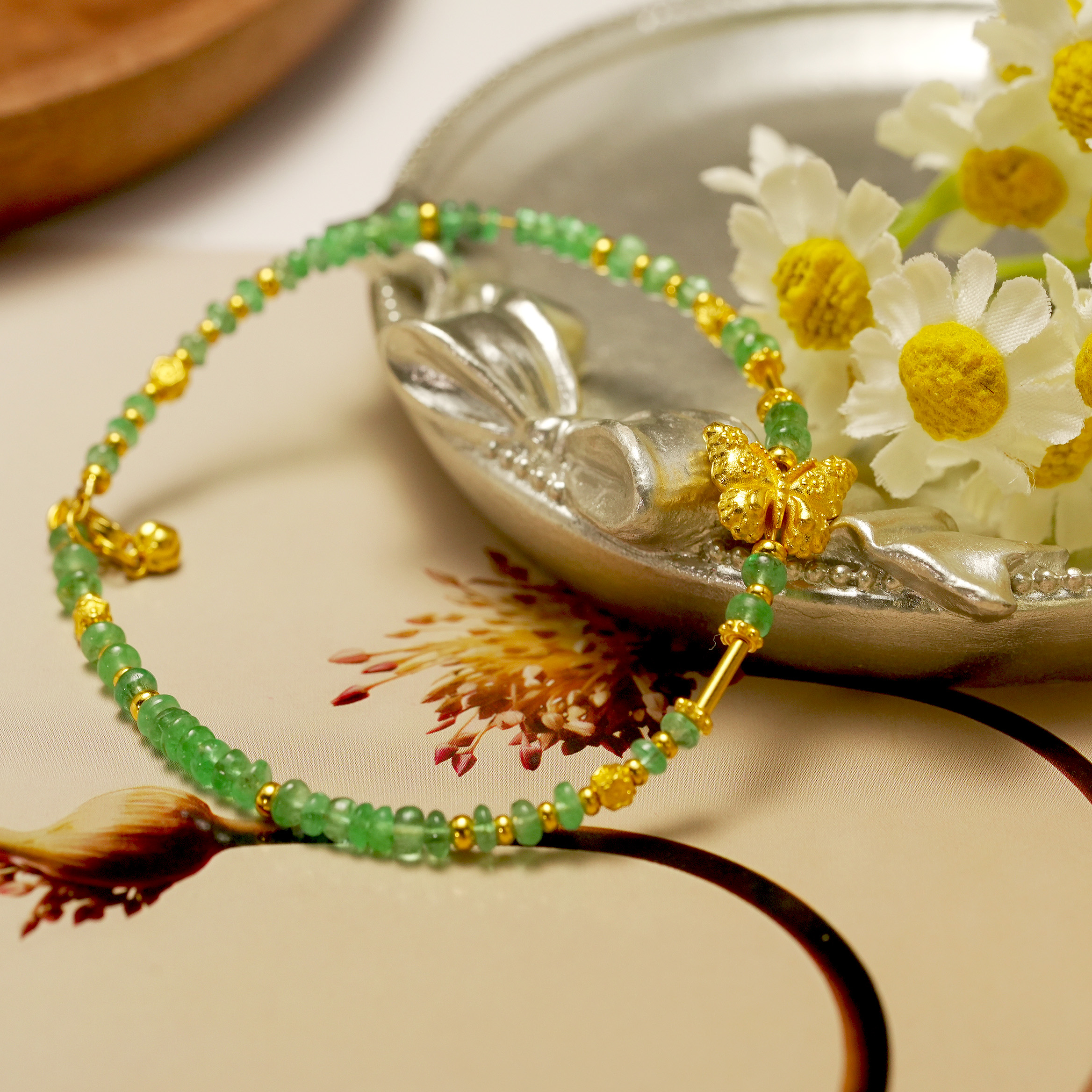 汕溏珠宝黄金【逐花舞蝶】足金手链小蝴蝶手链DIY饰品带祖母绿宝石