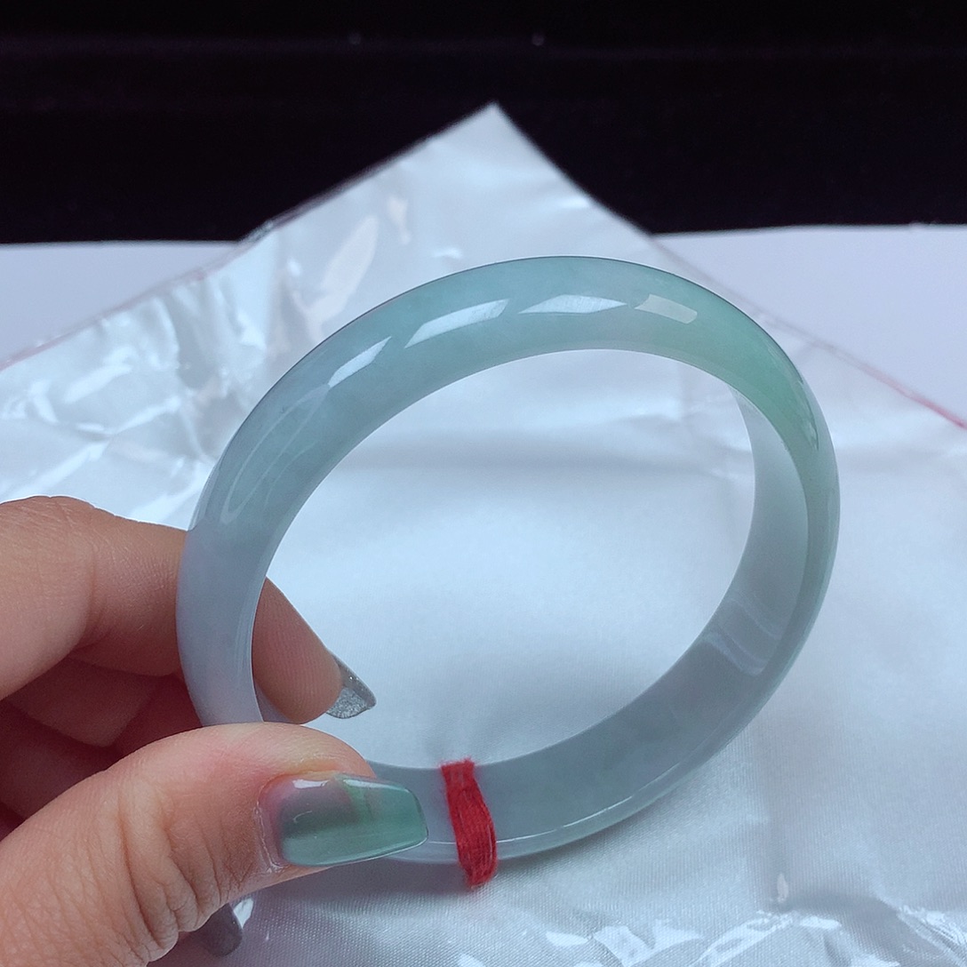 翡翠手镯未镶嵌J**.圈口64