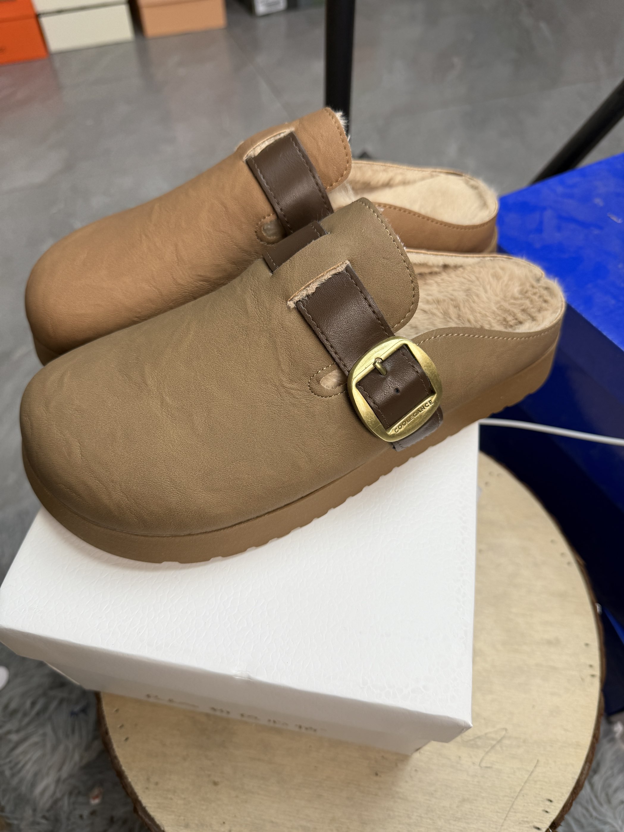 厚底勃肯鞋女鞋外穿2025新款冬季加绒加厚一脚蹬棉拖鞋包头半拖鞋