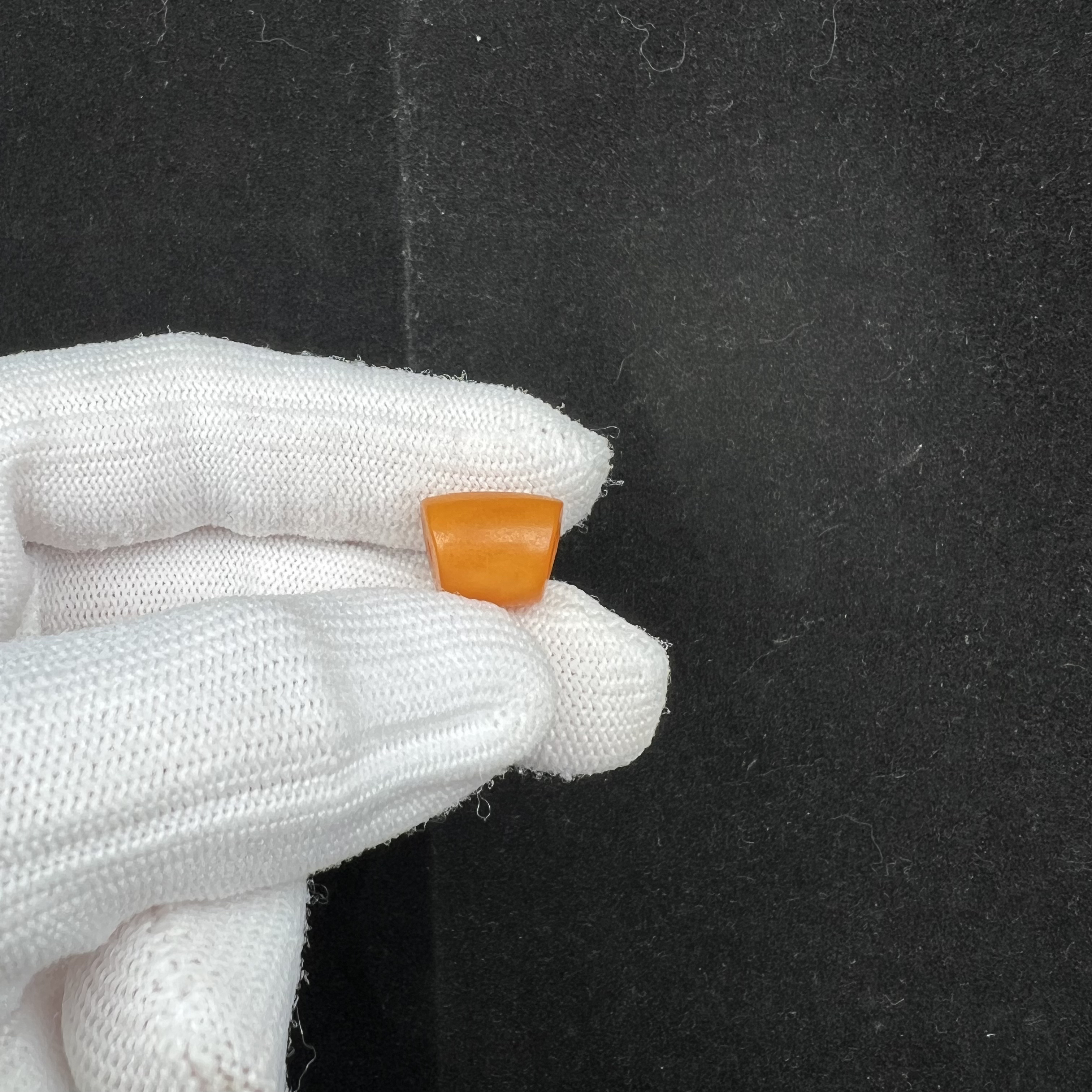 K5987天然蜜蜡老蜡马蹄珠-微瑕 10.2*13.1mm 支持复检 假一罚十
