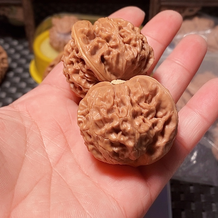 吊坠文玩核桃糖**弹文玩核桃