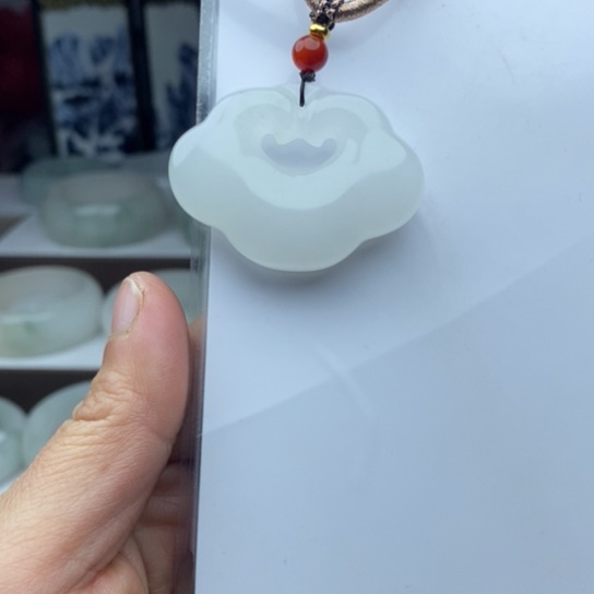 石英质玉（金丝玉）手镯未镶嵌