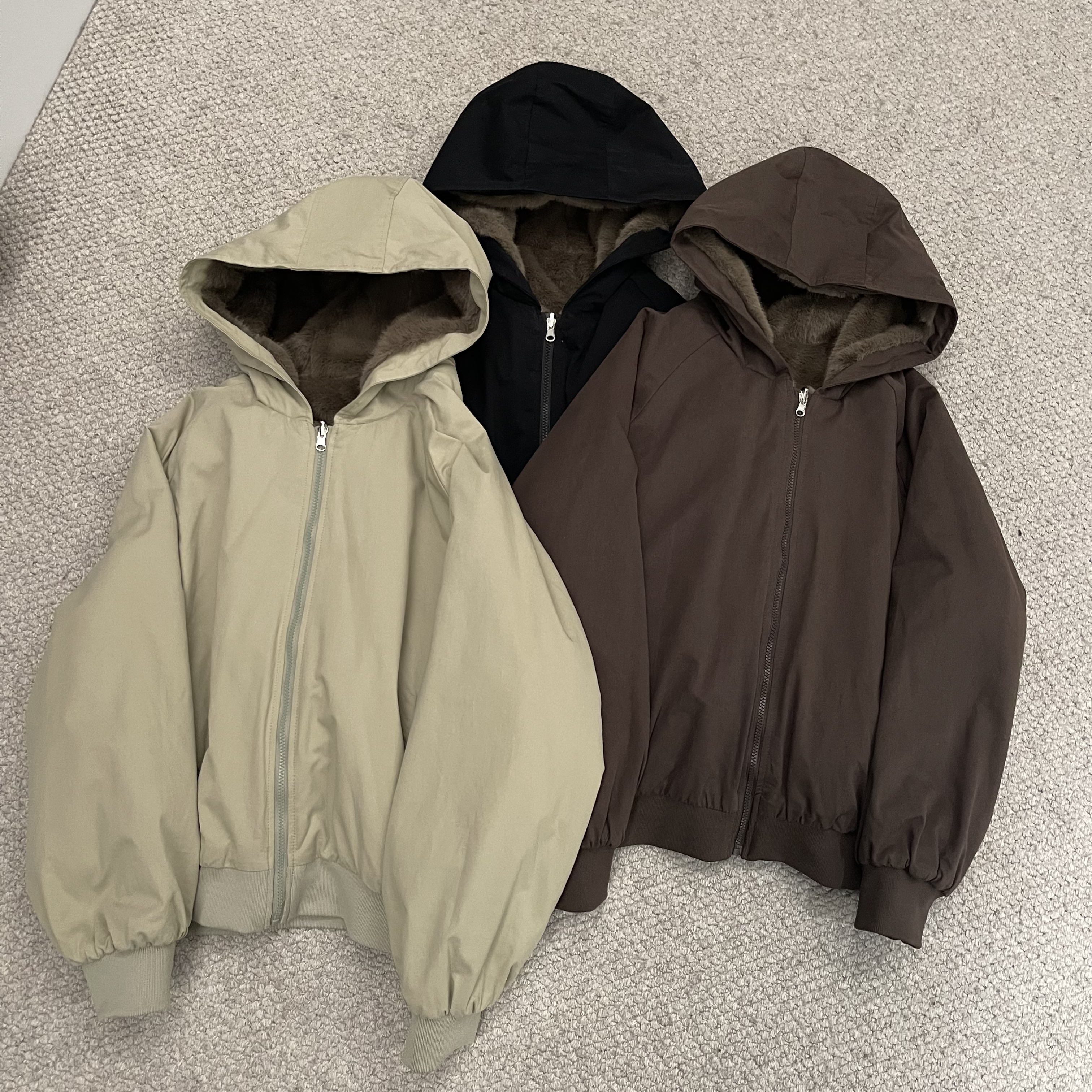 新款韩版简约纯色百搭时尚外套TM8556