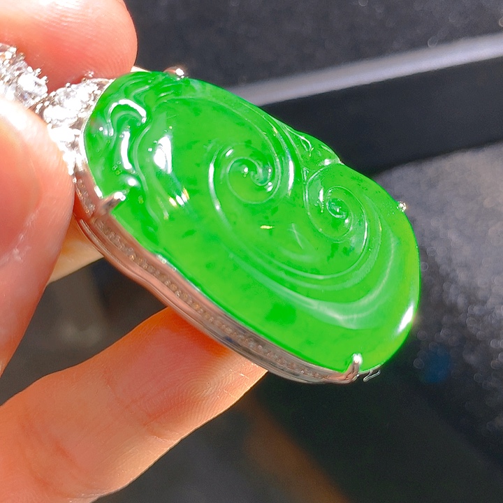 【闪购商品】翡翠颈饰未镶嵌翡翠