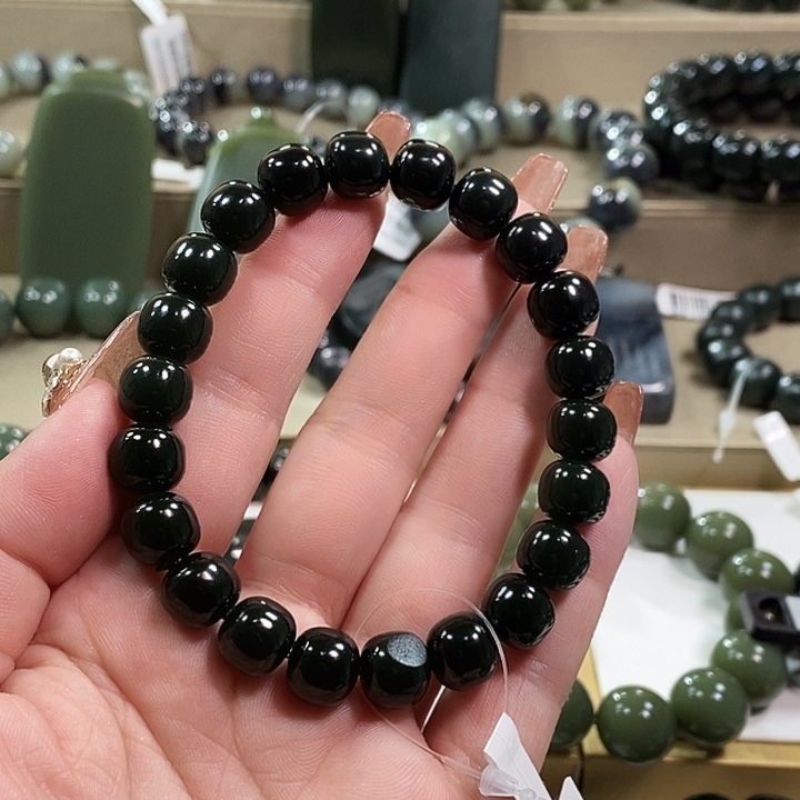 和田玉颈饰未镶嵌一**长