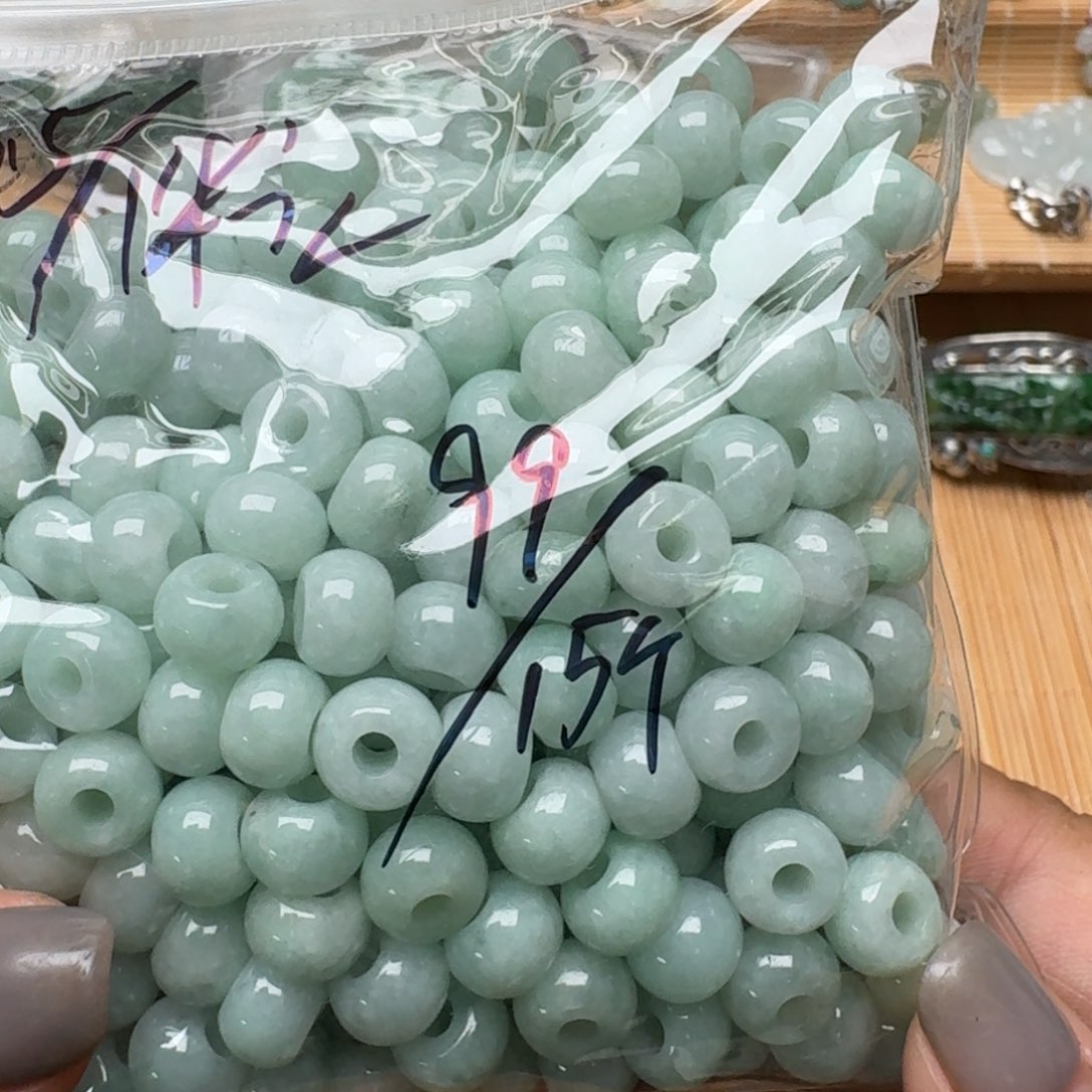 翡翠挂件未镶嵌福利
