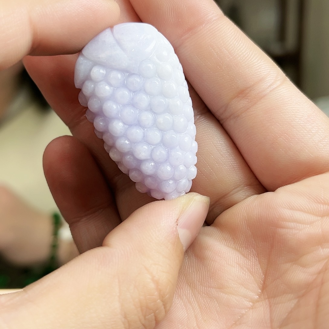 翡翠颈饰未镶嵌吊坠