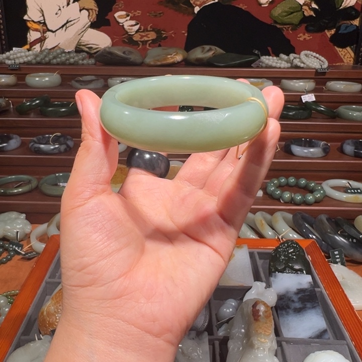 和田玉（子料）未镶嵌手镯