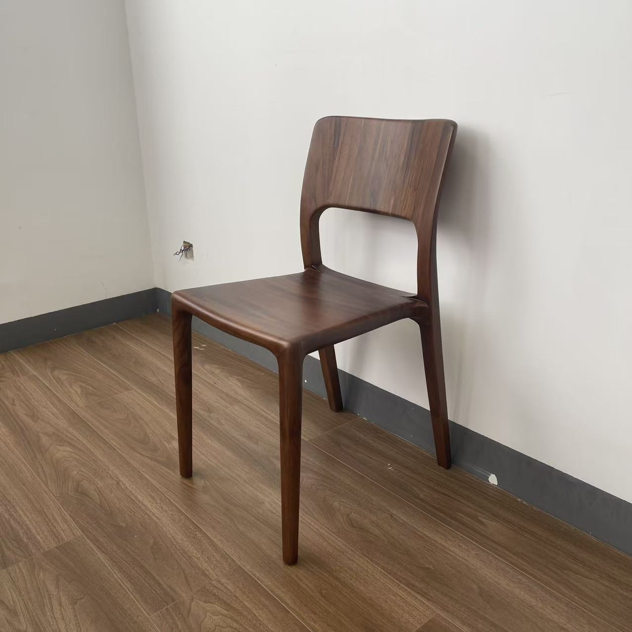 进口柚木全原木家用餐厅靠背雅致餐椅柜简约客厅靠墙实木椅子