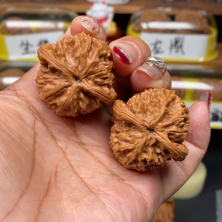 文玩核桃吊坠小*37水龙纹