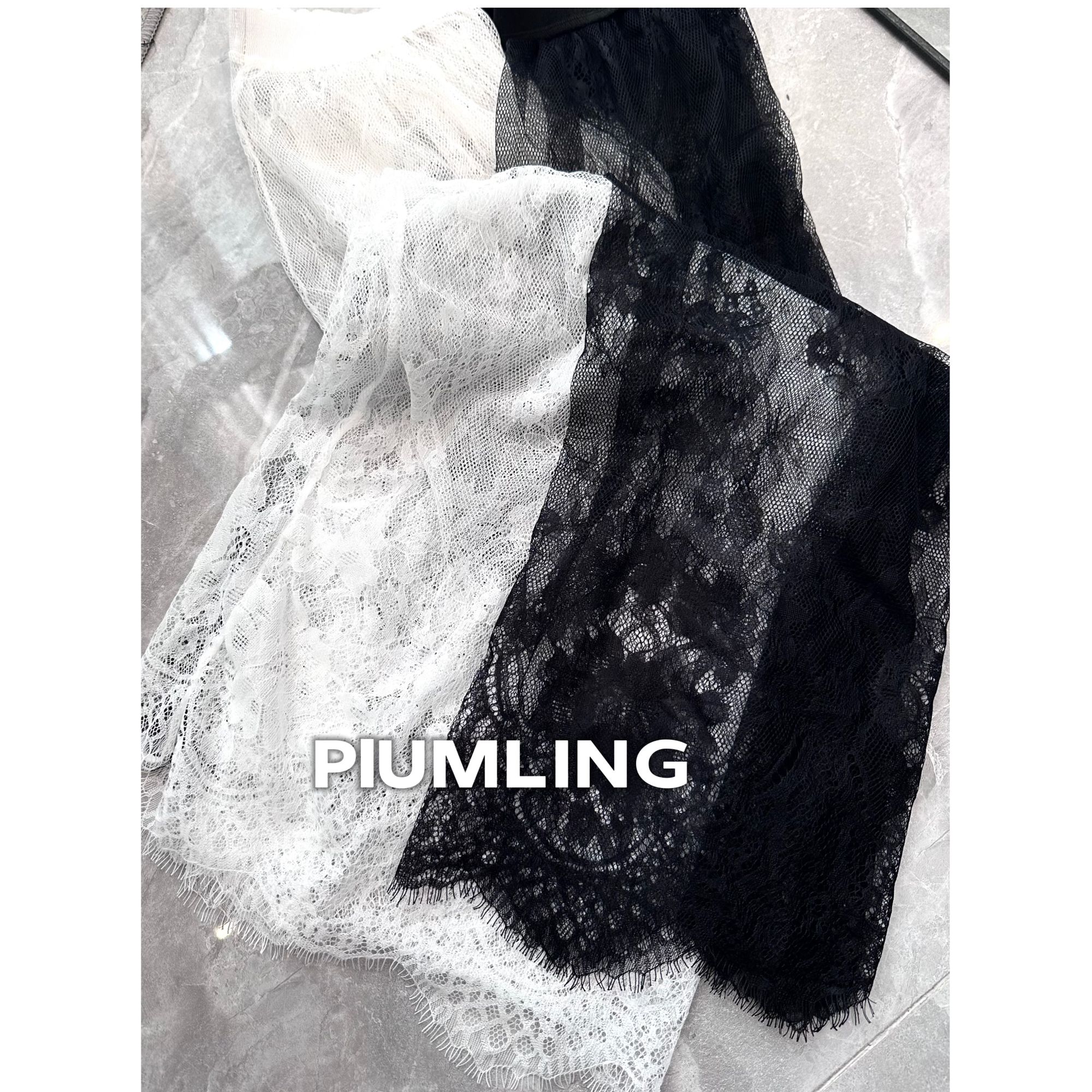 【PLUMLING】简约风蕾丝半身裙搭配打底宽松裙子