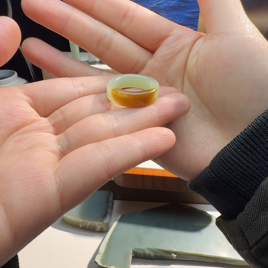 和田玉（糖玉）未镶嵌戒指