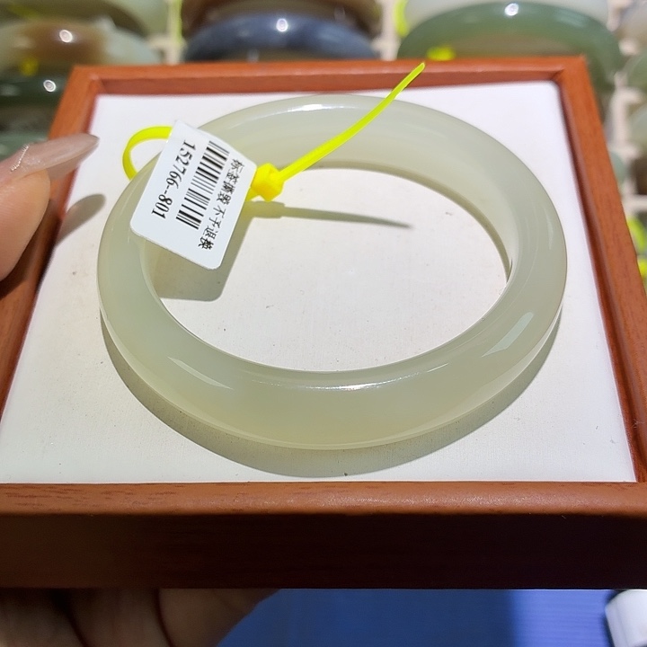 和田玉未镶嵌手镯13号55.6+