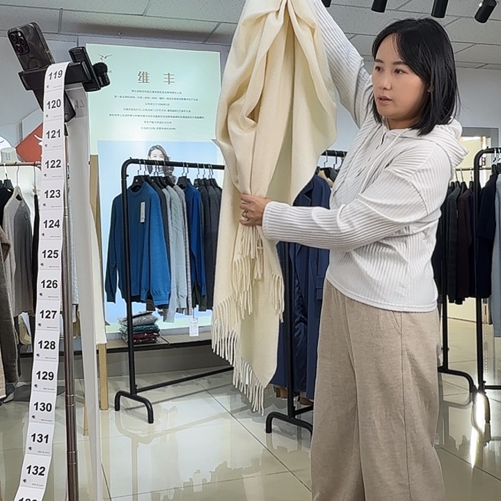 媚***精纯羊绒保暖围巾117