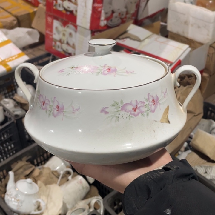 其他盘子碗都便宜