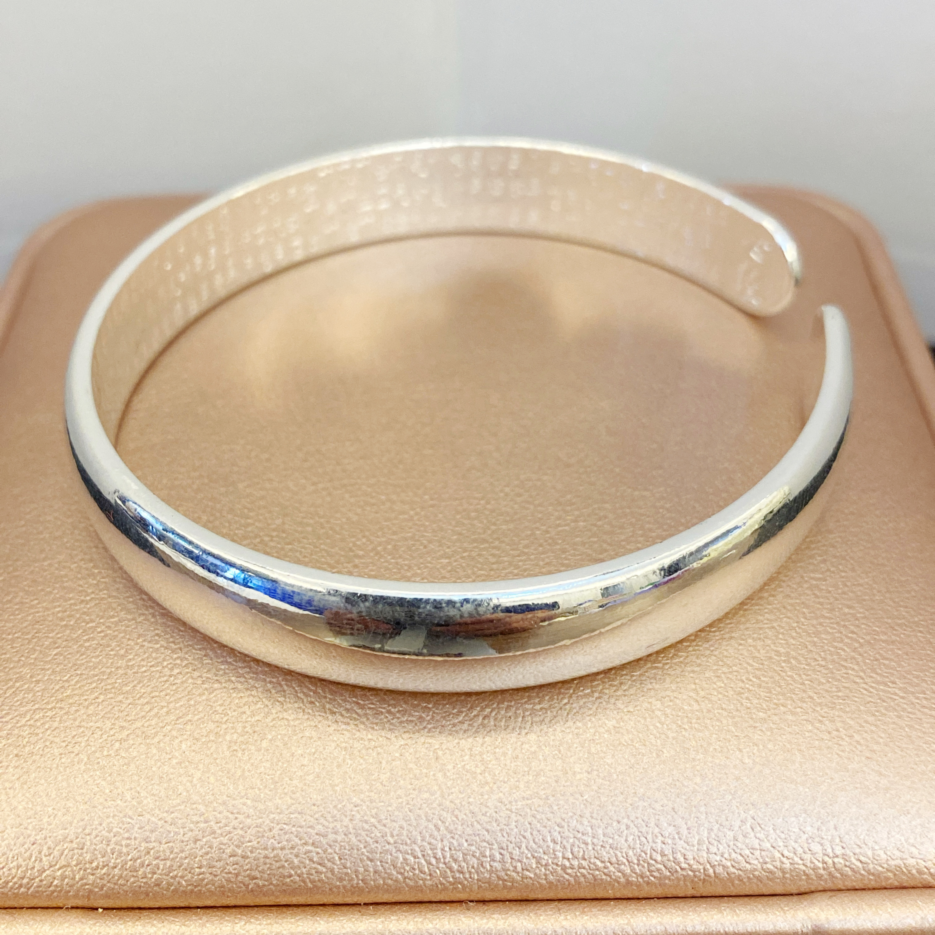 手镯    编号81 实心光面开口贵妃手镯亮面女款（无礼盒）