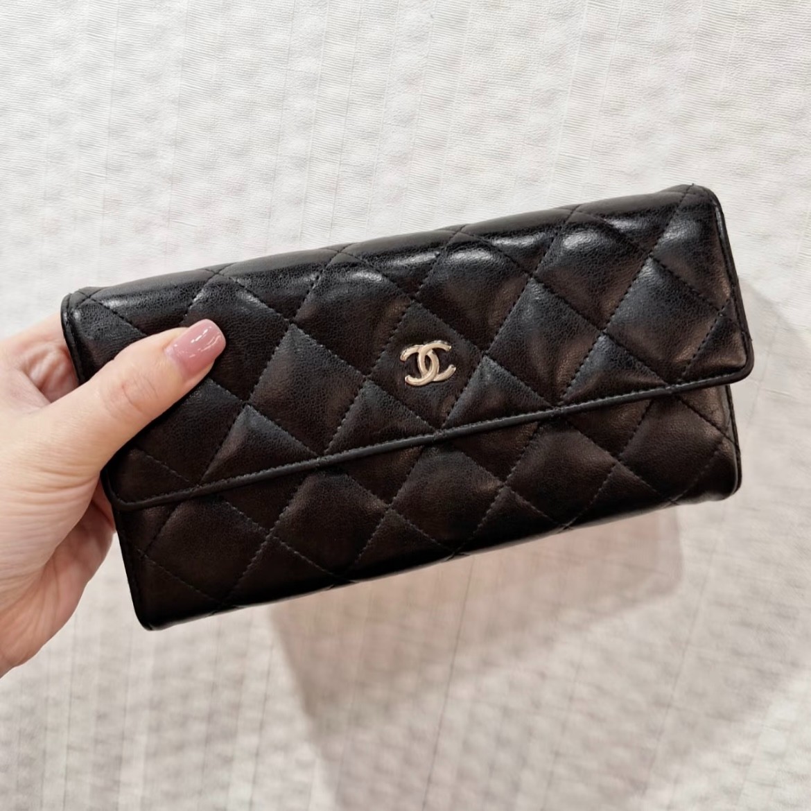 95新 LouisVuitton/路易威登 全原香奈儿横版黑银两折钱包