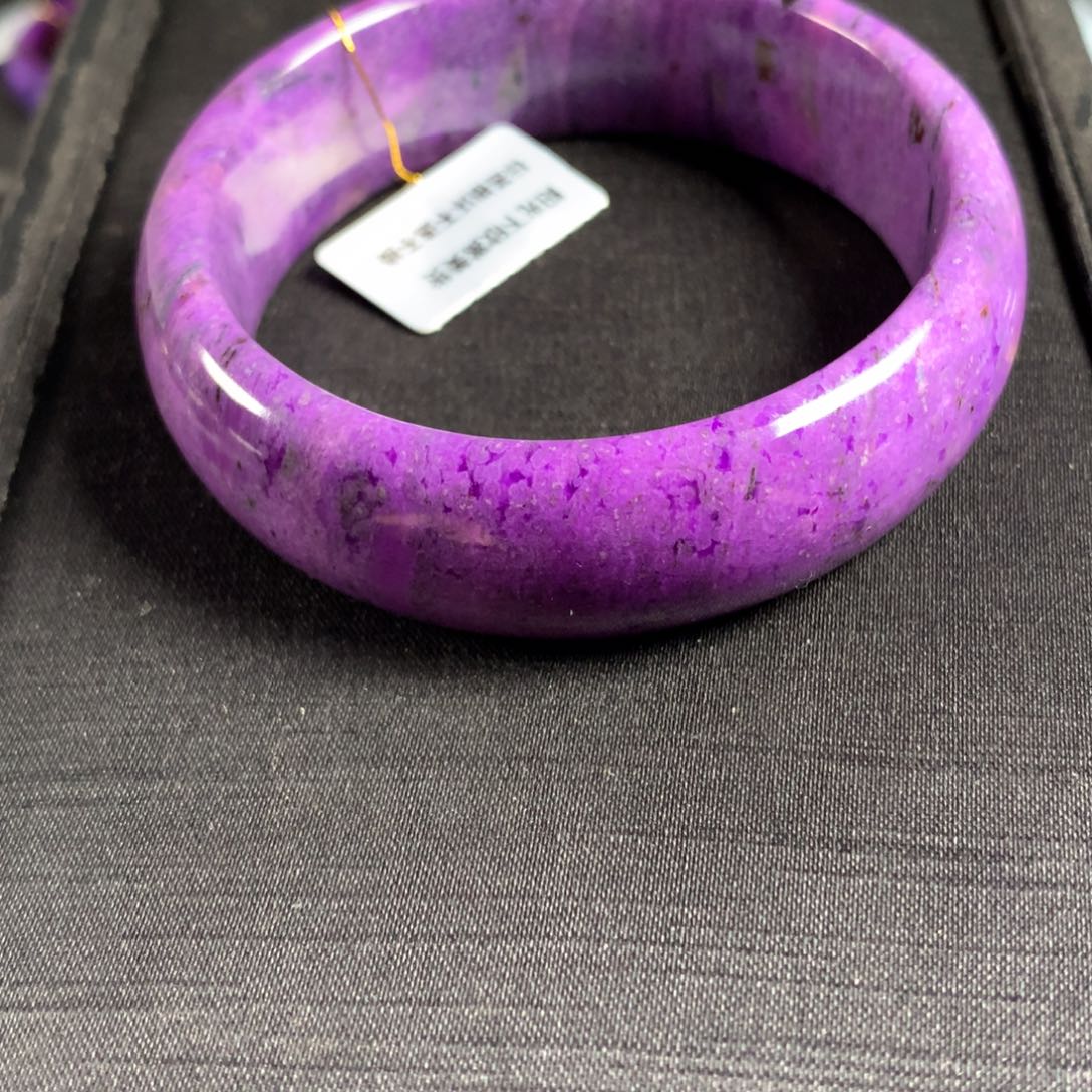 苏纪石（舒俱来）手镯未镶嵌