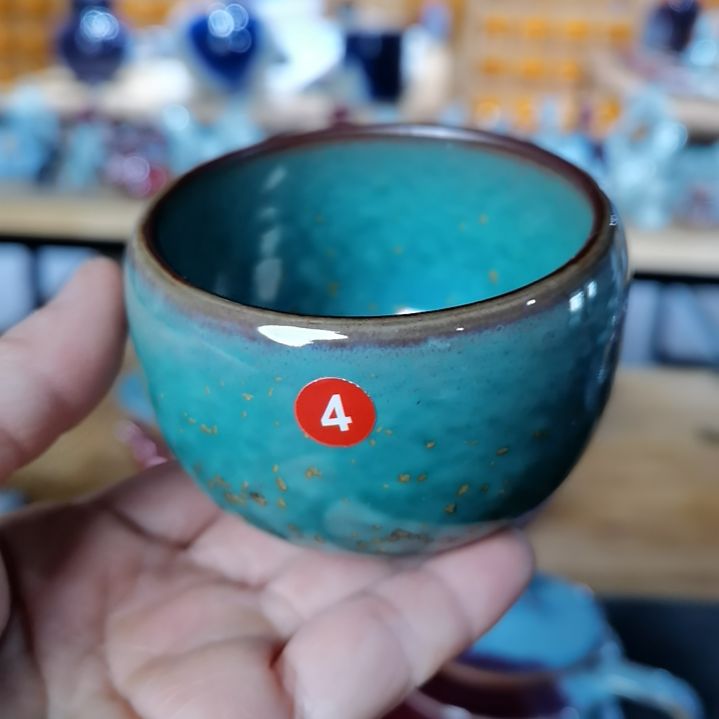 4钧瓷绿底金斑卧足禅定杯