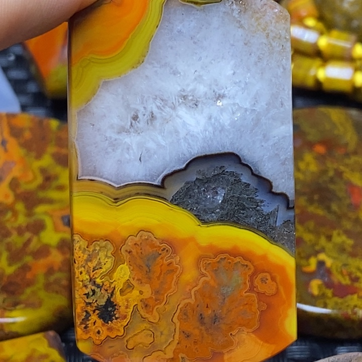 玛瑙/玉髓颈饰未镶嵌