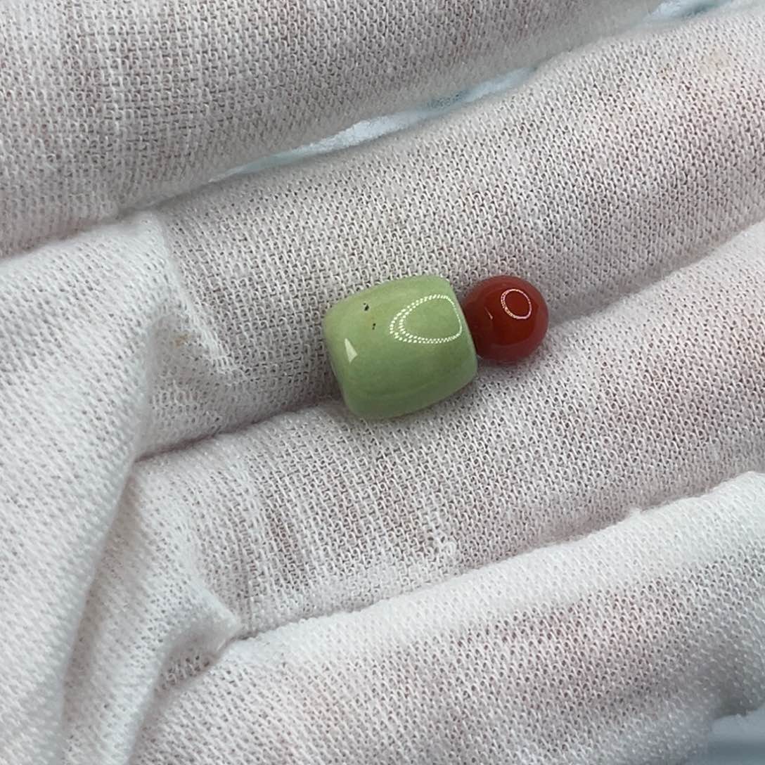 未镶嵌配饰南红玛瑙