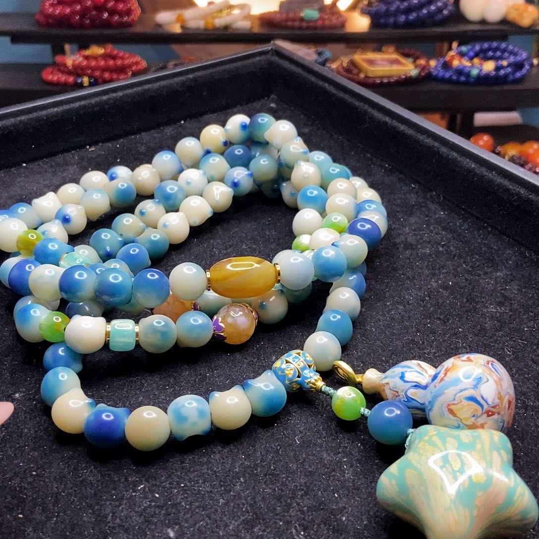 叶***姐佛心果吊坠菩提果