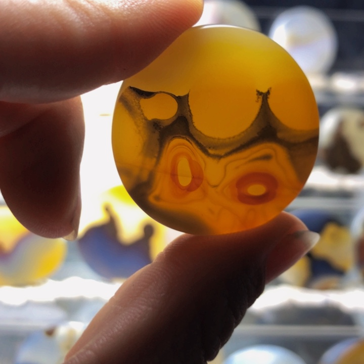 合金玛瑙/玉髓珠宝奇石150