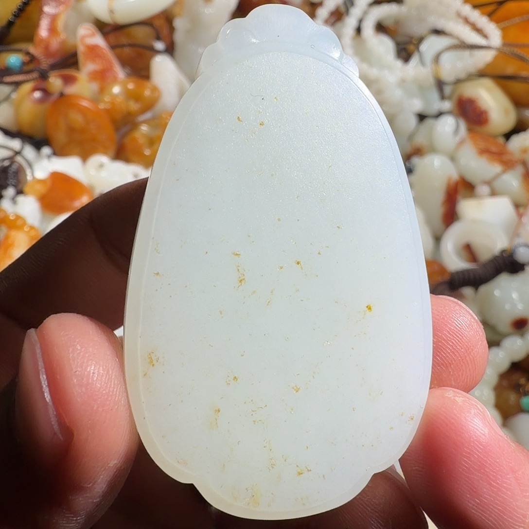 和田玉未镶嵌挂件