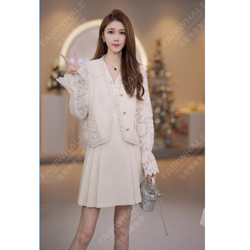 【新品预览】马克华菲女装春季复古小香风外套显瘦半身裙套装女短款