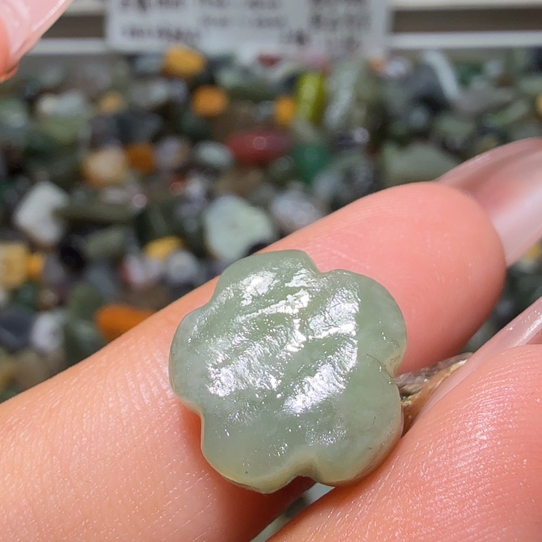 和田玉未镶嵌珠宝奇石