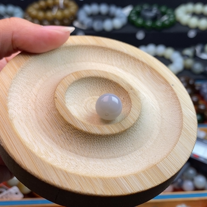 手串未镶嵌和田玉L卡12