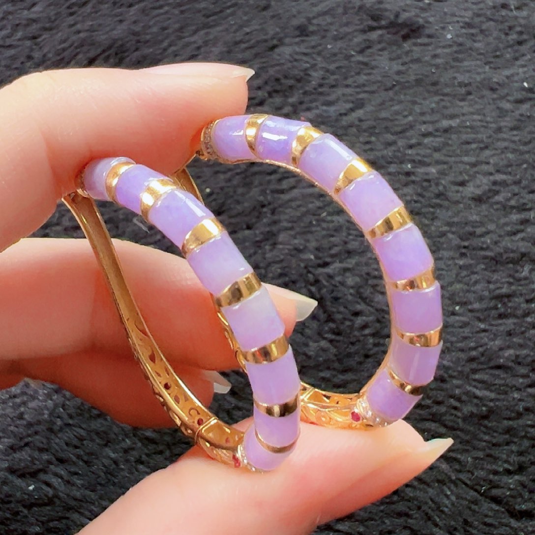 翡翠18K金镶嵌耳饰签收后24小时鉴赏期