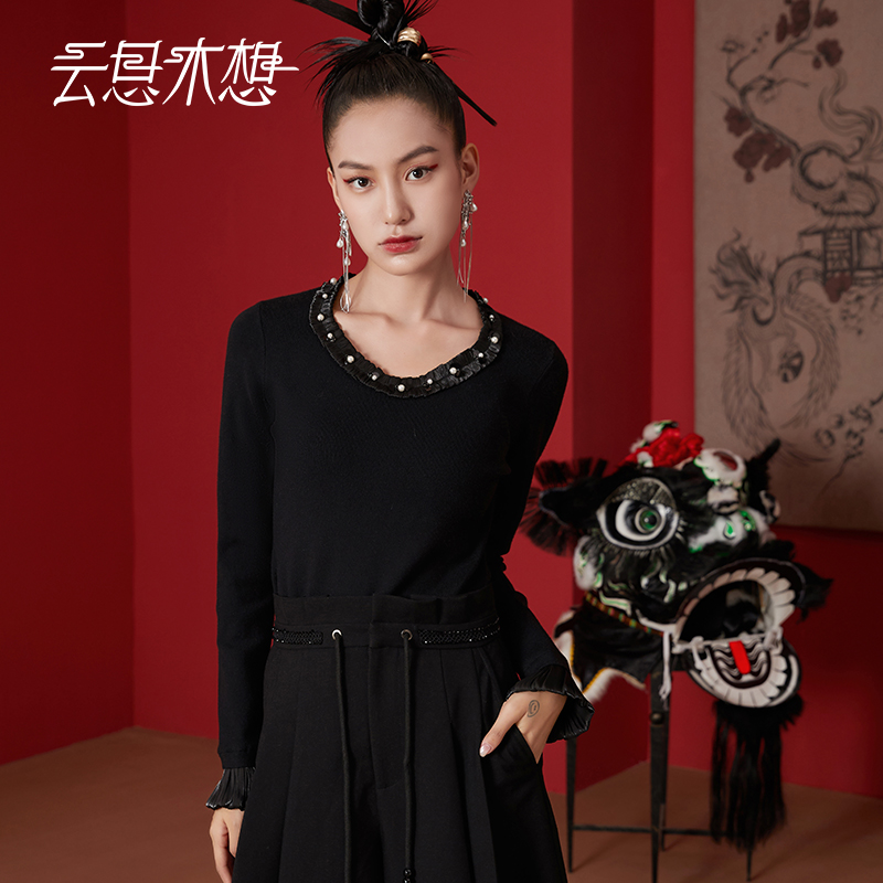 Ysimo-X云思木想2024早春新款钉珠喇叭袖百搭长袖针织衫11042