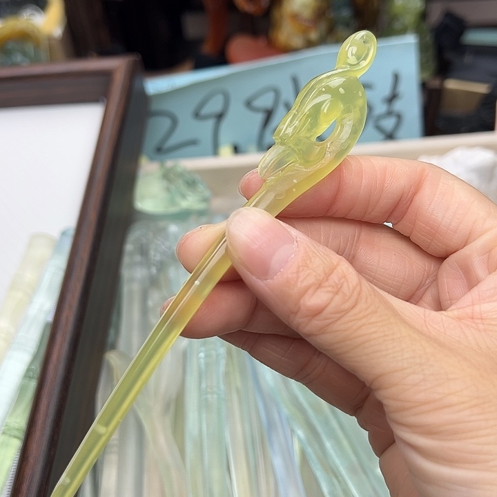 蛇纹石玉未镶嵌发簪