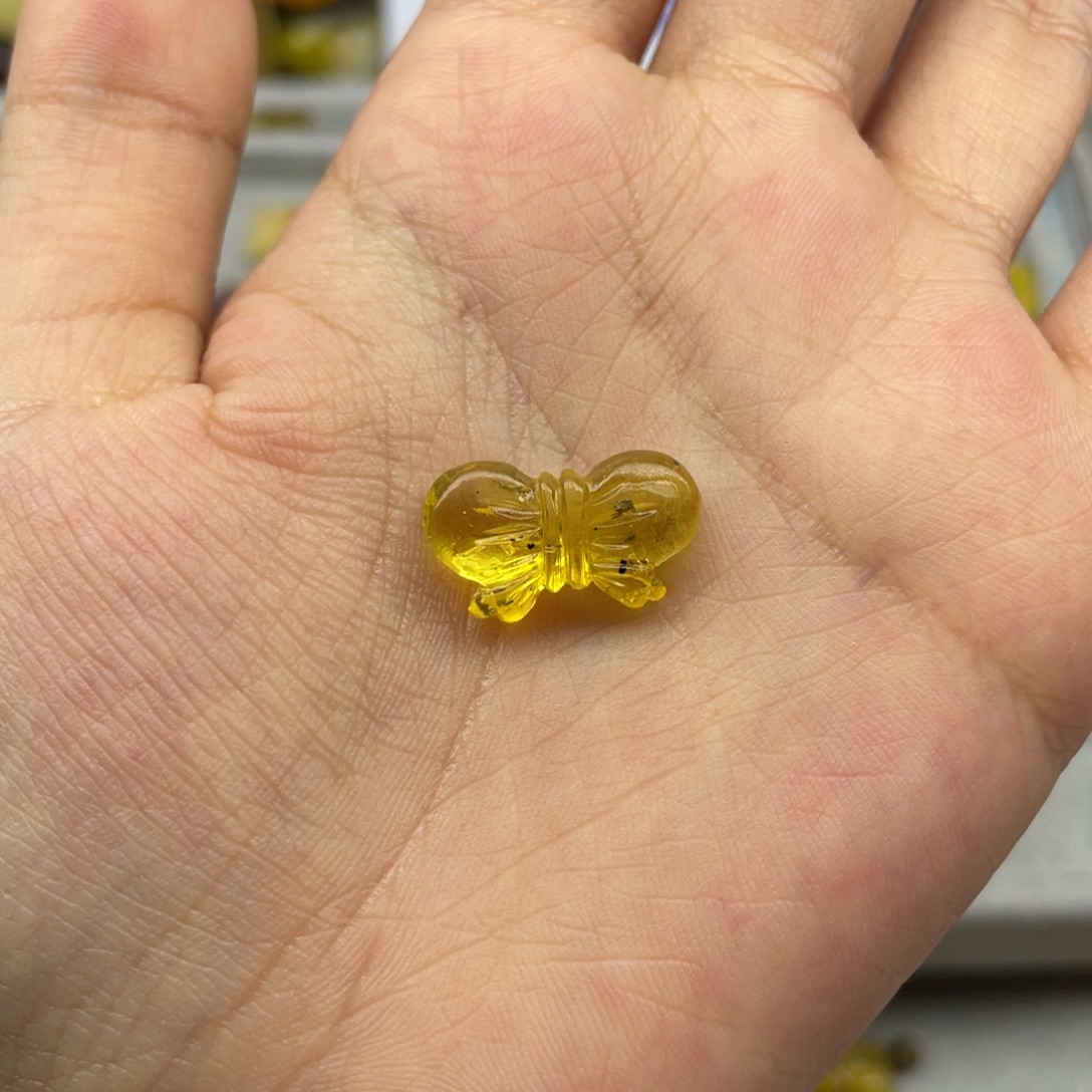 苦***涩琥珀未镶嵌裸石天然琥珀蜜蜡