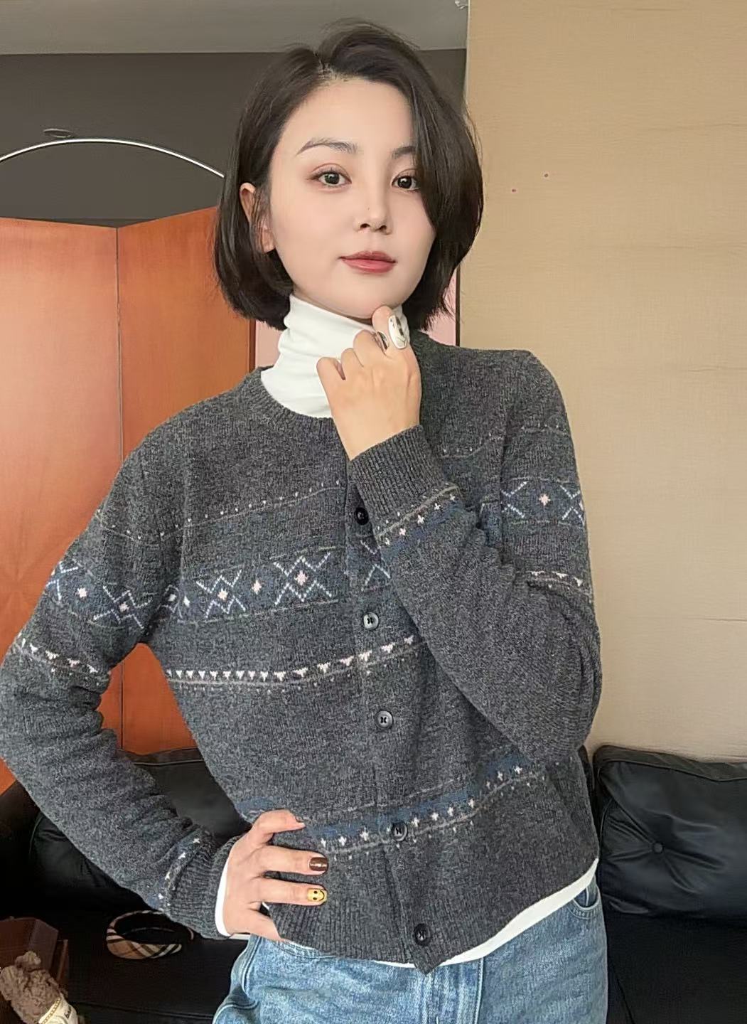 费尔岛系列 全羊毛开衫 048